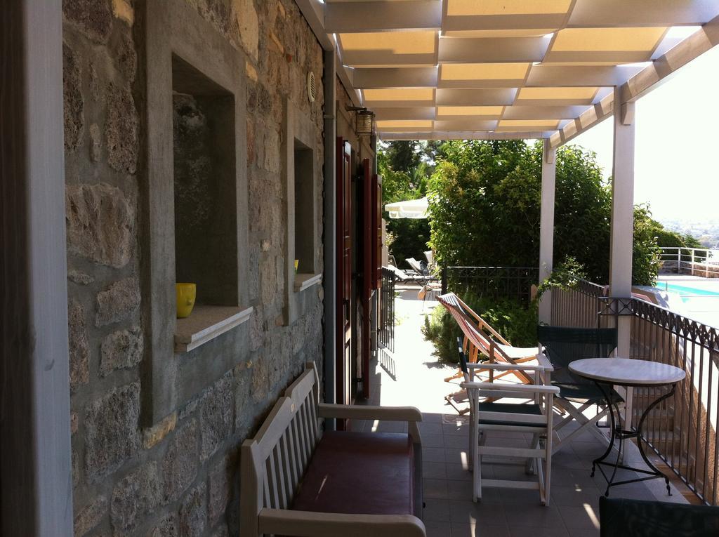 Heliades Maisonettes Mithymna Room photo