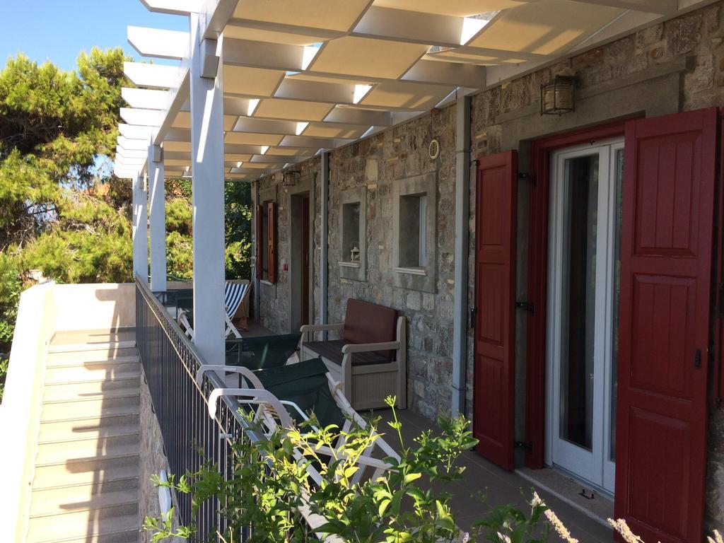 Heliades Maisonettes Mithymna Exterior photo